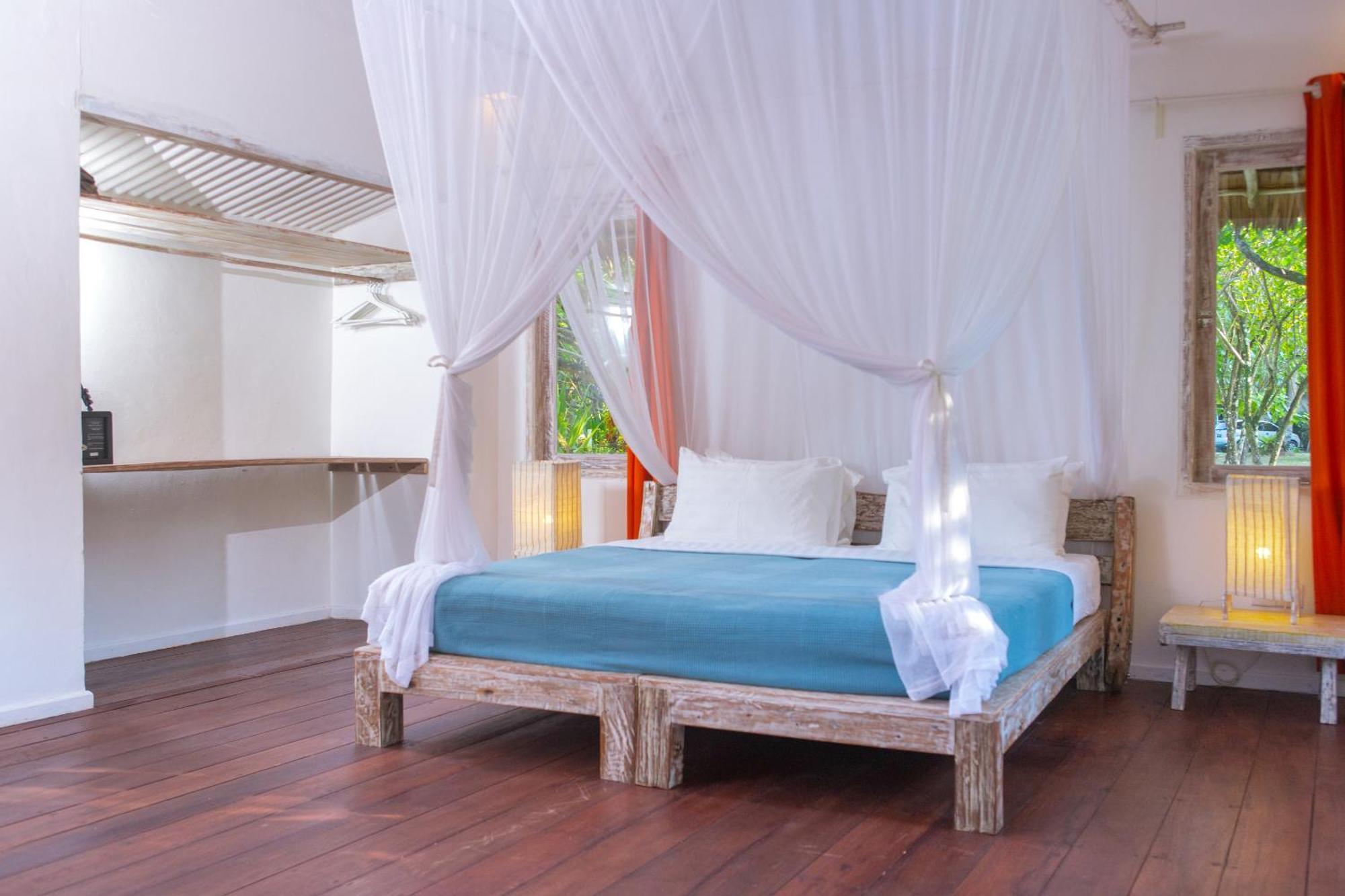 Trikora Beach Club And Resort Teluk Bakau Exterior foto