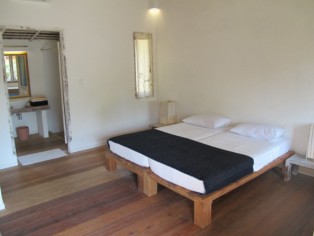 Trikora Beach Club And Resort Teluk Bakau Exterior foto